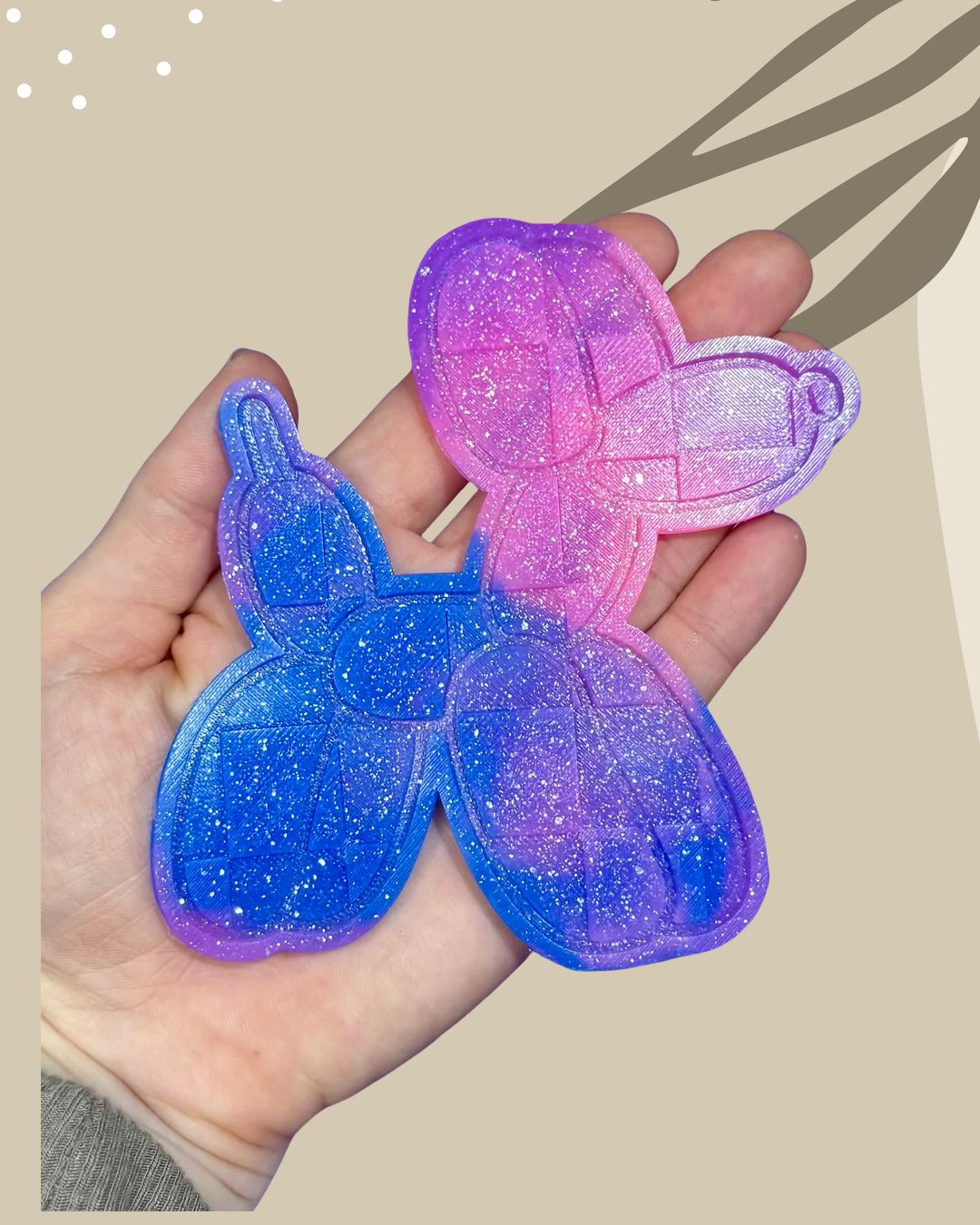 Checkered Balloon Dog